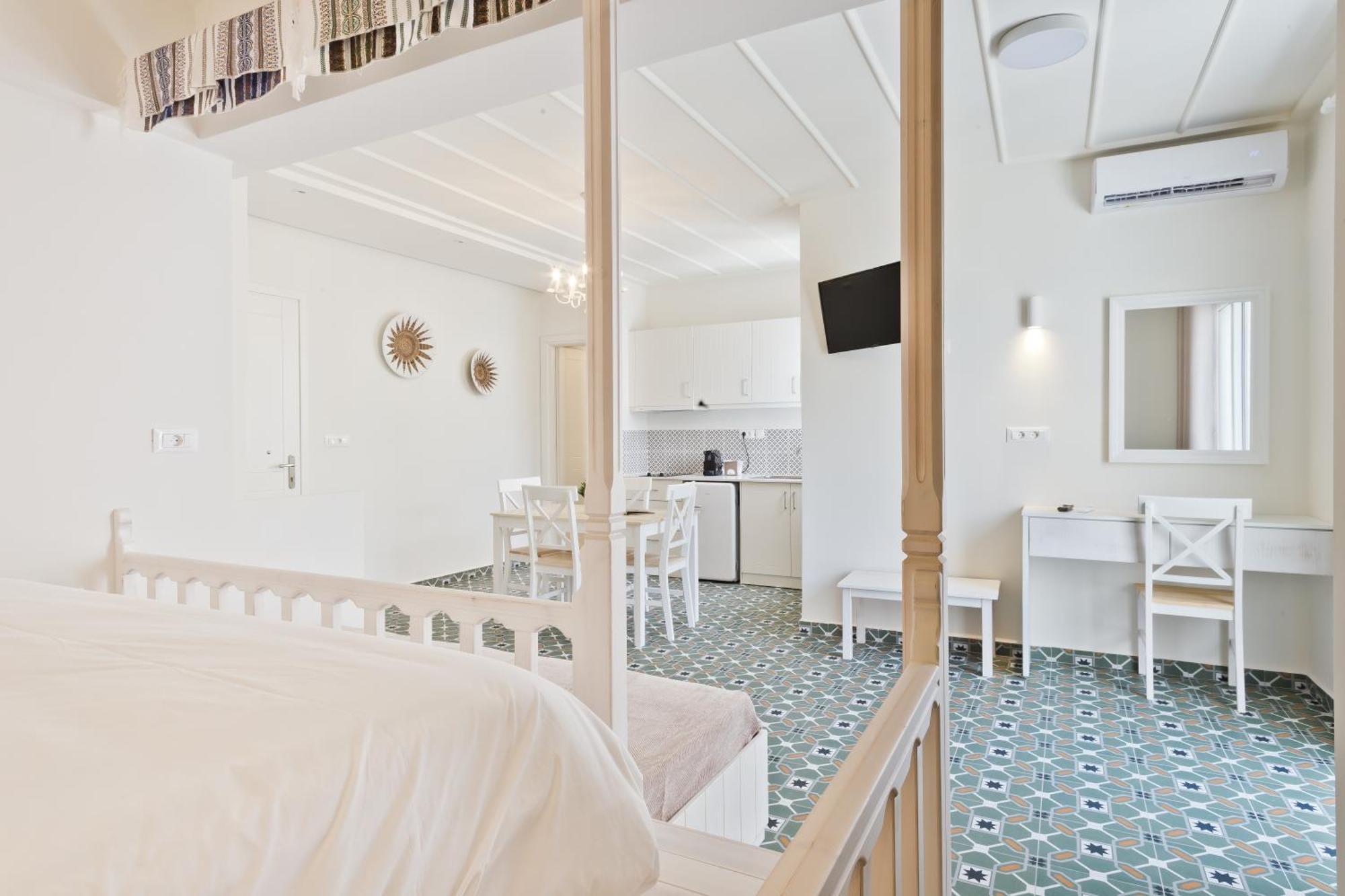 Posidonia Luxury Suites Κάρπαθος Εξωτερικό φωτογραφία